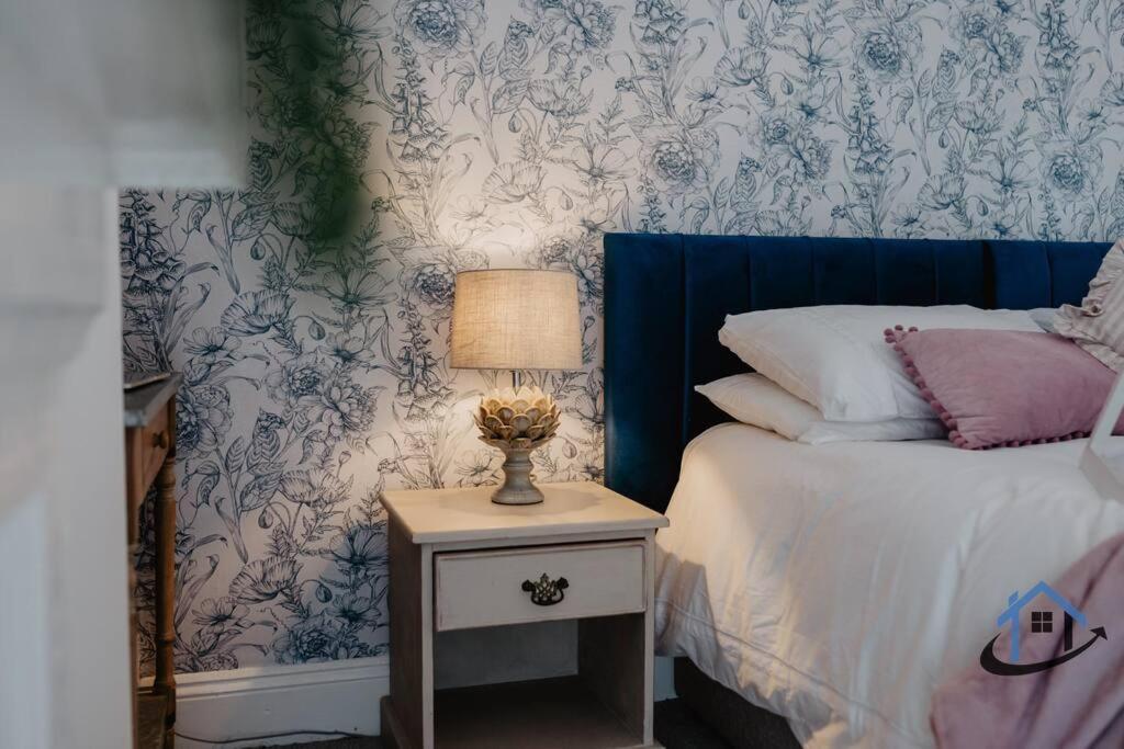 Indigo Snug - Gorgeous 2 Bed Flat In The Heart Of كرومر المظهر الخارجي الصورة