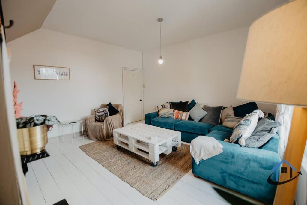 Indigo Snug - Gorgeous 2 Bed Flat In The Heart Of كرومر المظهر الخارجي الصورة