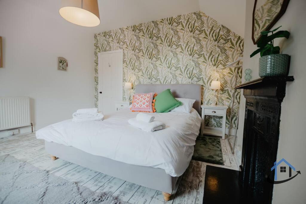 Indigo Snug - Gorgeous 2 Bed Flat In The Heart Of كرومر المظهر الخارجي الصورة